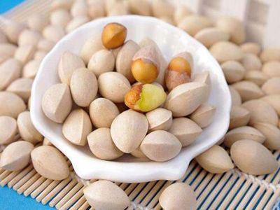 白果(干)[银杏]的营养成分含量表（每100g）